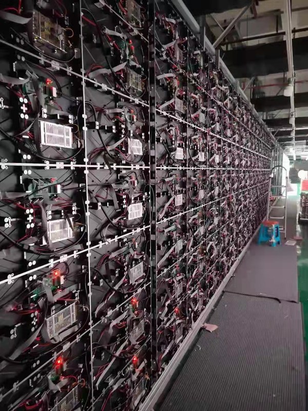 교회 무대용 복합 장면 실내 LED 디스플레이 화면 1200cd/Sqm