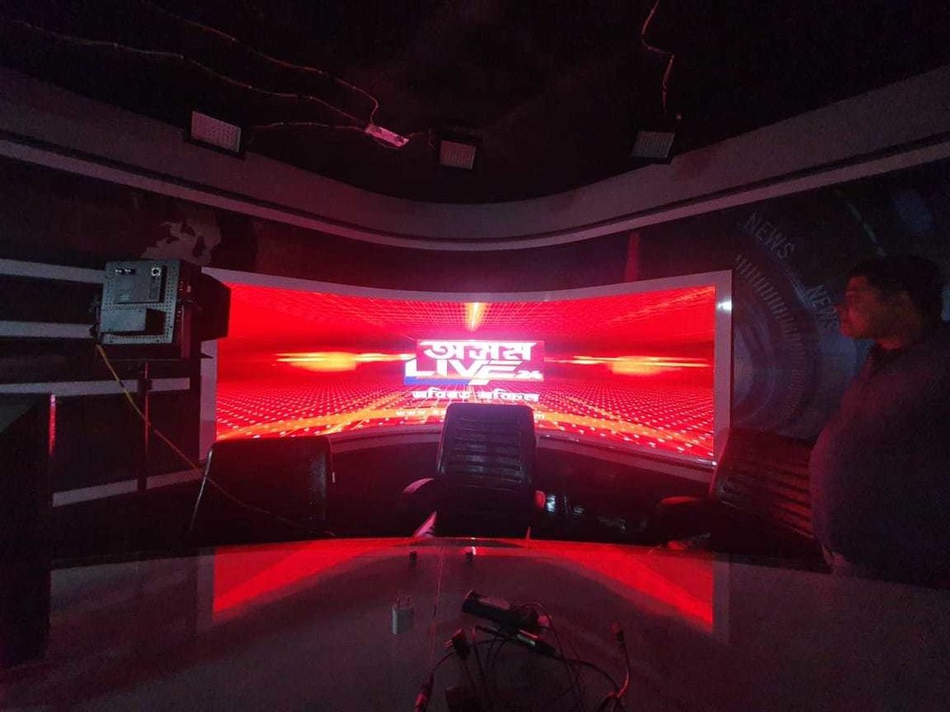 RGB HD 스테이지 이벤트 LED 디스플레이 콘서트용 유연한 다채색